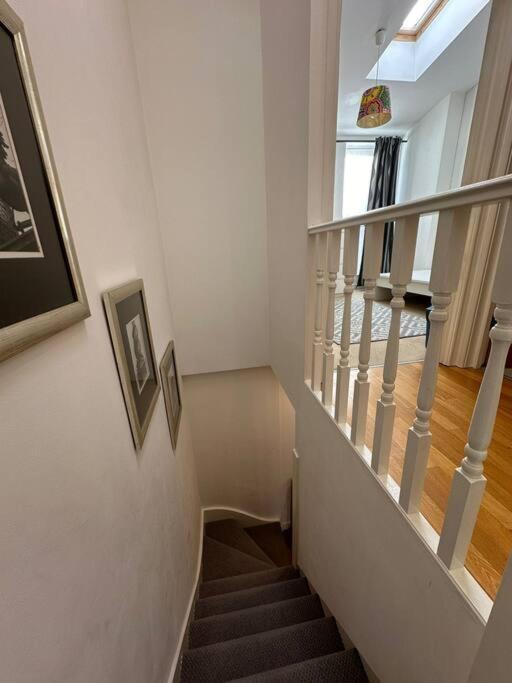 Apartmán Two Br Flat 5 Mins Walk From London Eye G96 Exteriér fotografie